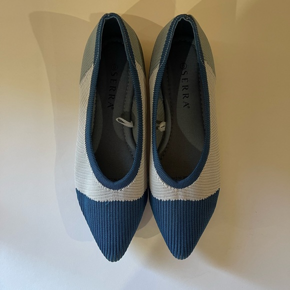 Sierra shoes slip on women’s size 8 blue fabric two toned - Picture 3 of 5